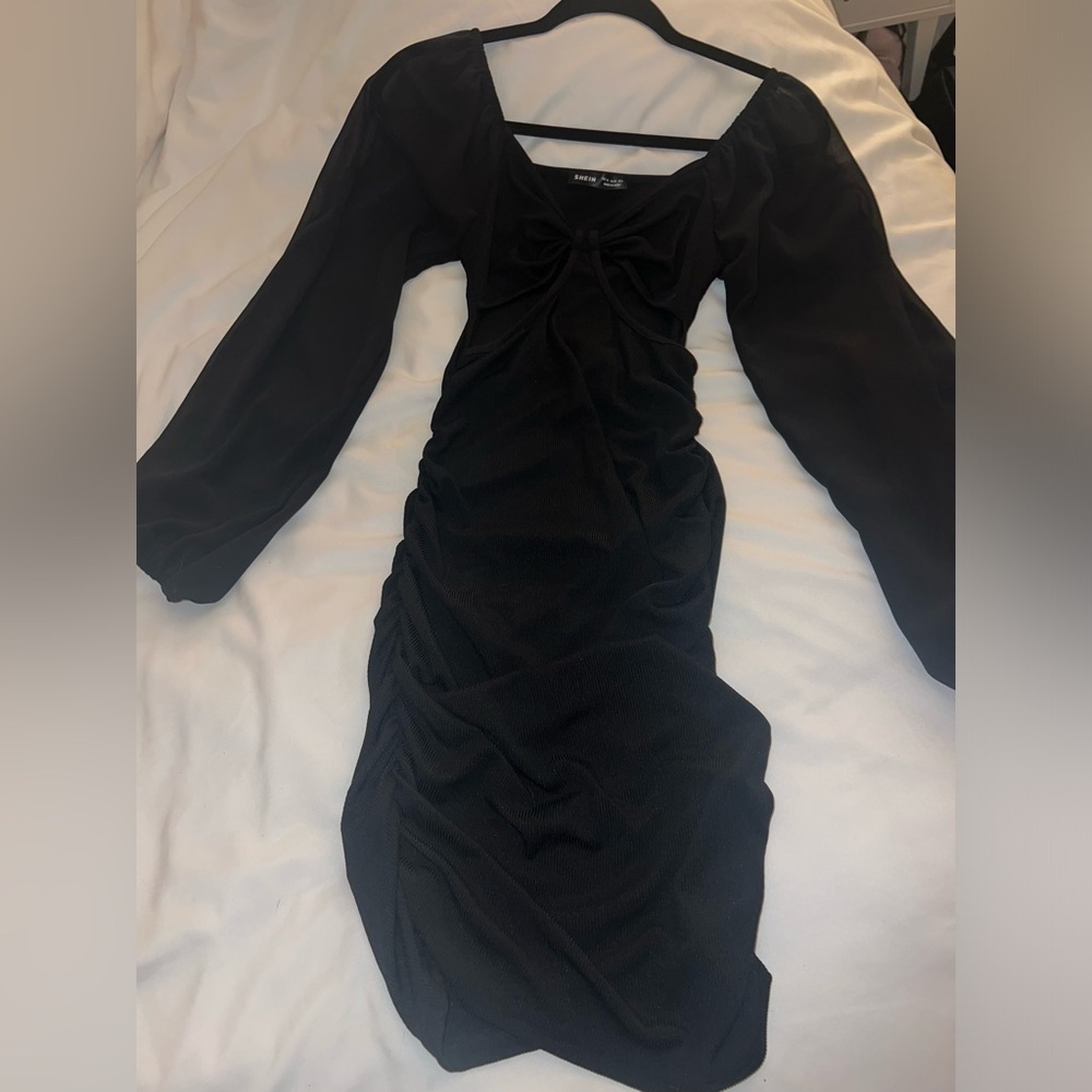 Black fitted ruched side open cut out dress